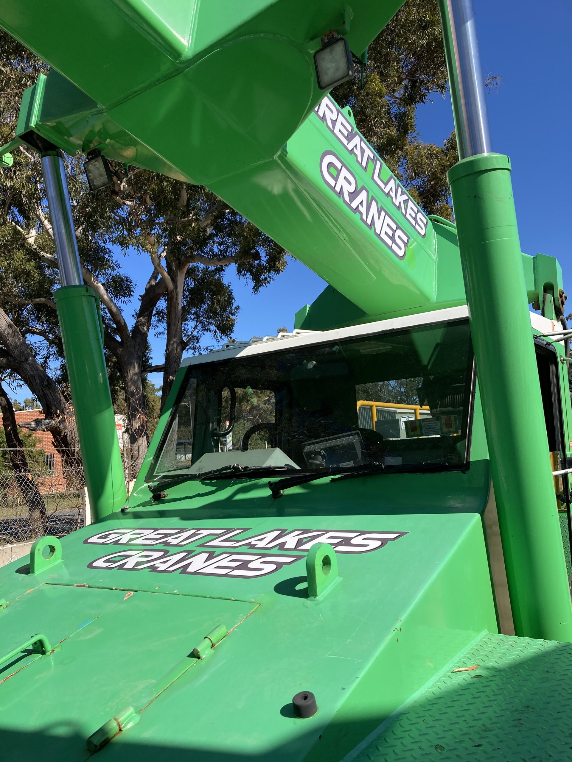 FORSTER TAREE CRANES